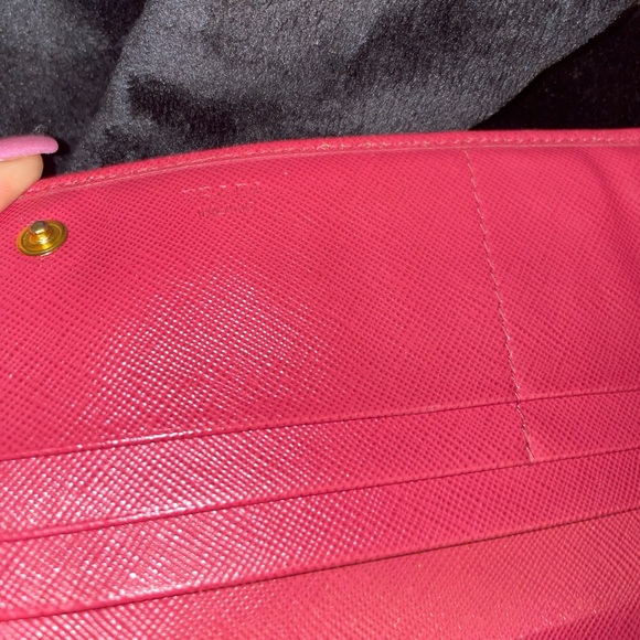 🌺Auth PRADA Fiocco Saffiano Wallet Peonia🌺 - Picture 4 of 16